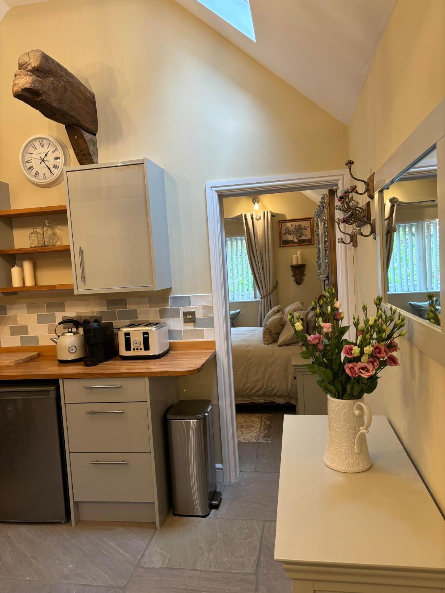 Mulberry House Farm Mulberry Lodge Chippenham  Bagian luar foto